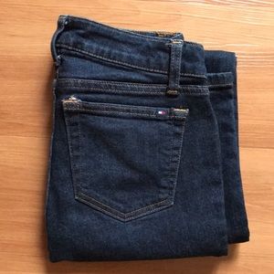 Tommy Hilfiger Straight Jeans. Size 00R